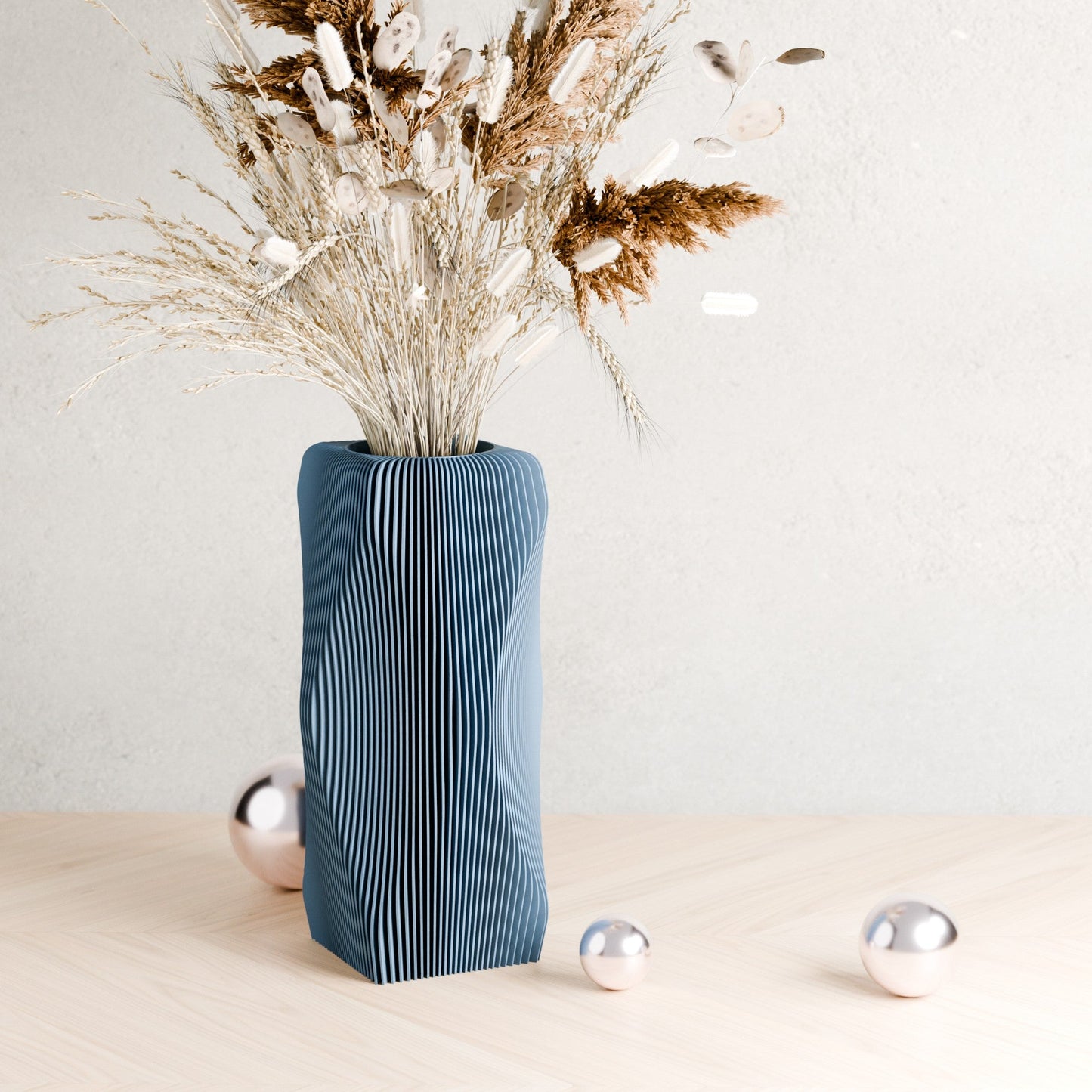 Xenova Vases